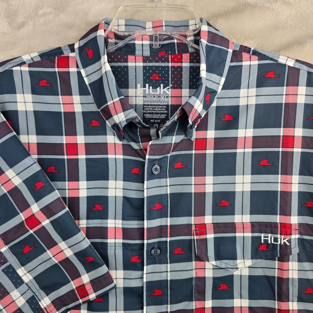 Huk Fishing Mens XL Plaid Short Sleeve Button‎ Down Shirt sailfish Fishing